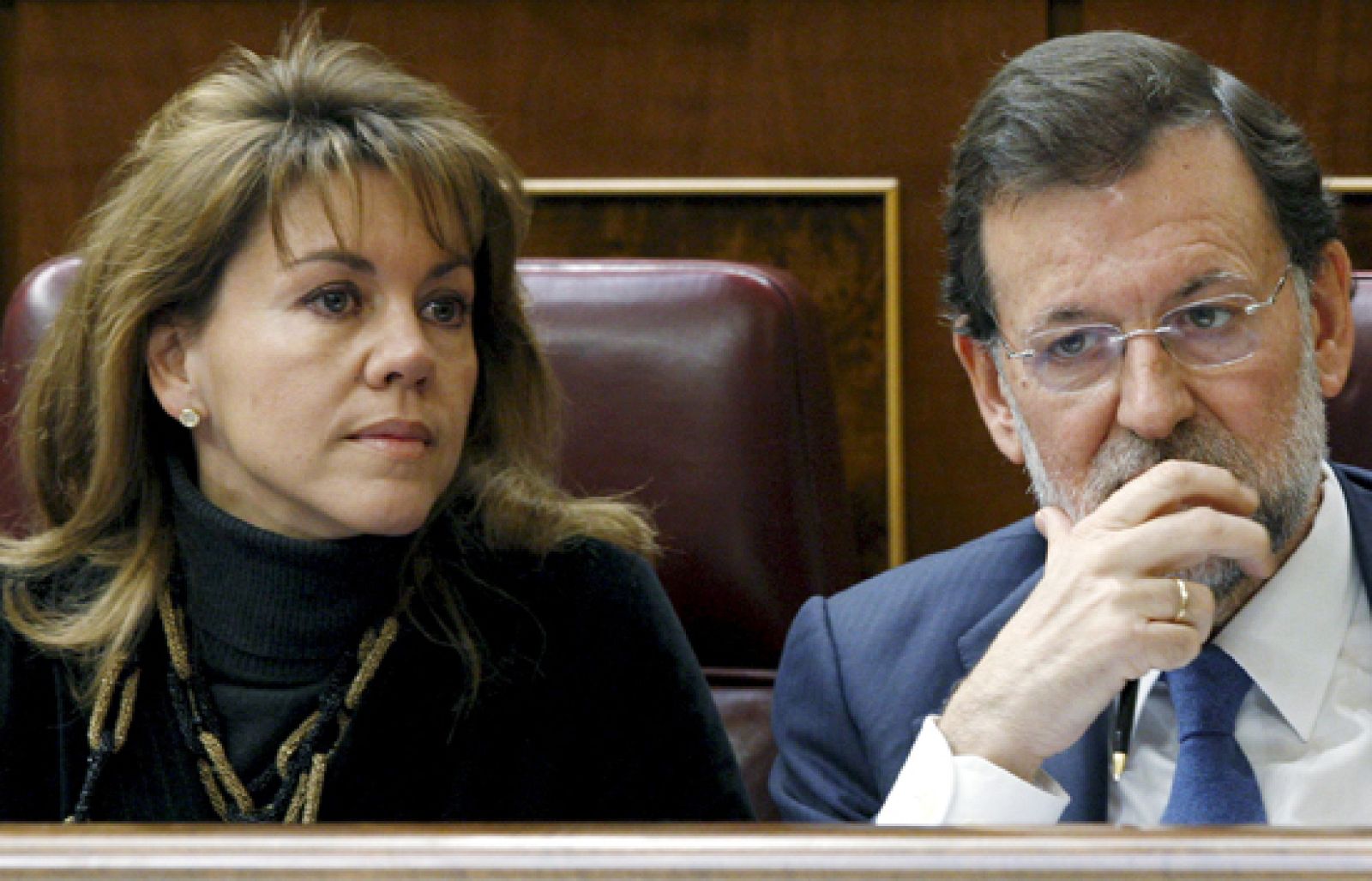 Zapatero ofrece un pacto a la oposición y el PP lo ve poco viable | Ver