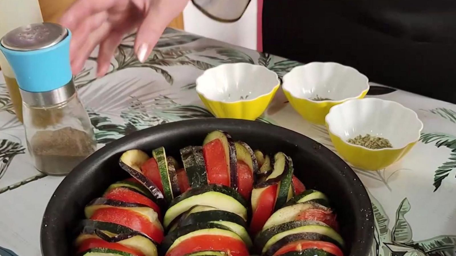 La cocina de Adora: el secreto para hacer una auténtica 'ratatouille' de manera sencilla - Ver ahora