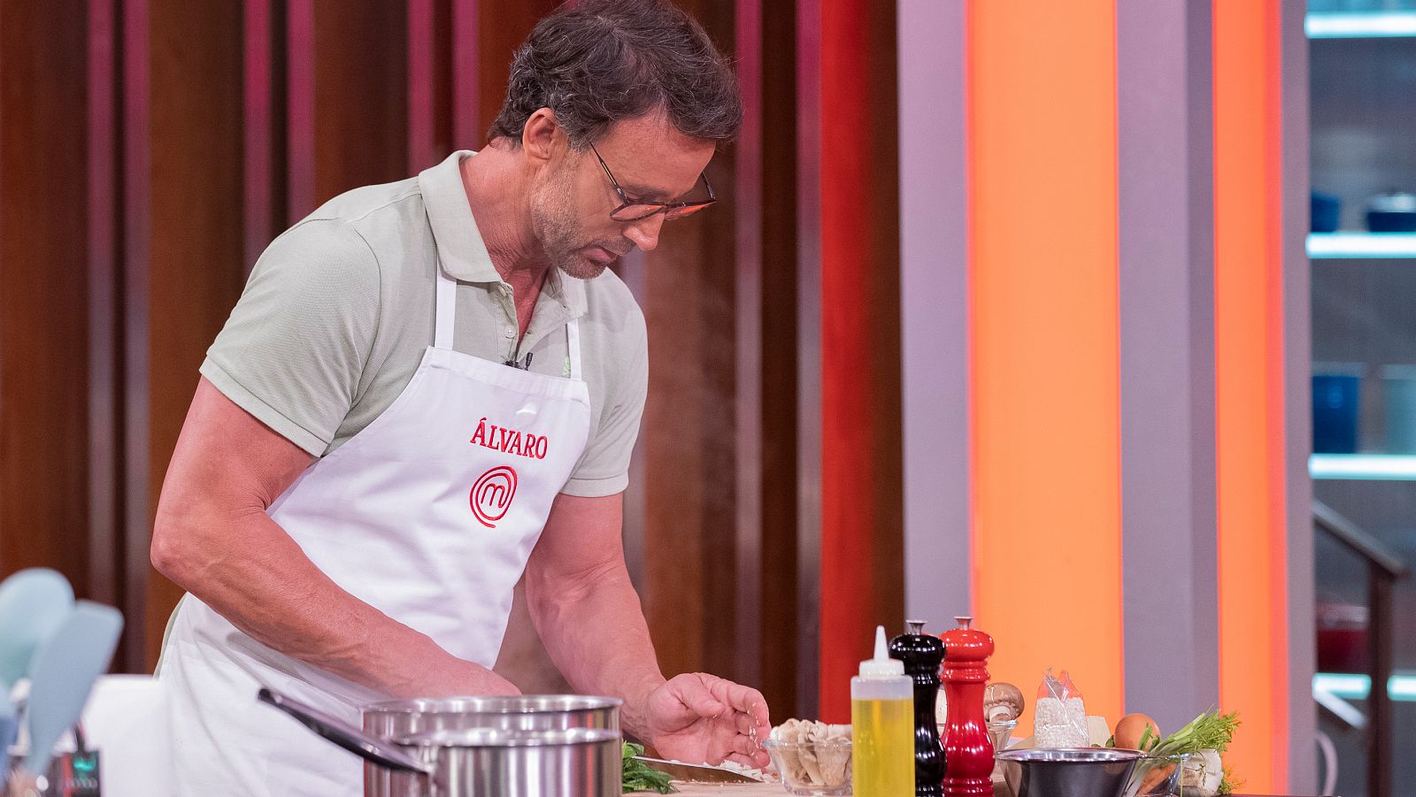 Álvaro Escassi tiene tatuado un pulpo en una parte muy íntima | Ver