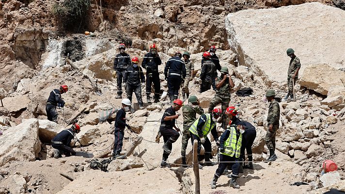 Telediario 1 - Los equipos de rescatistas empiezan a replegarse en Marruecos cinco días después del terremoto