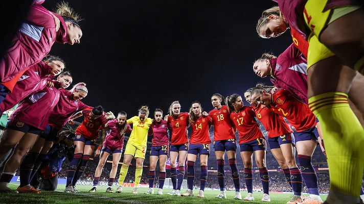 Telediario 1 - Todas las campeonas del mundo, menos dos, se declaran no seleccionables y piden más cambios a la RFEF