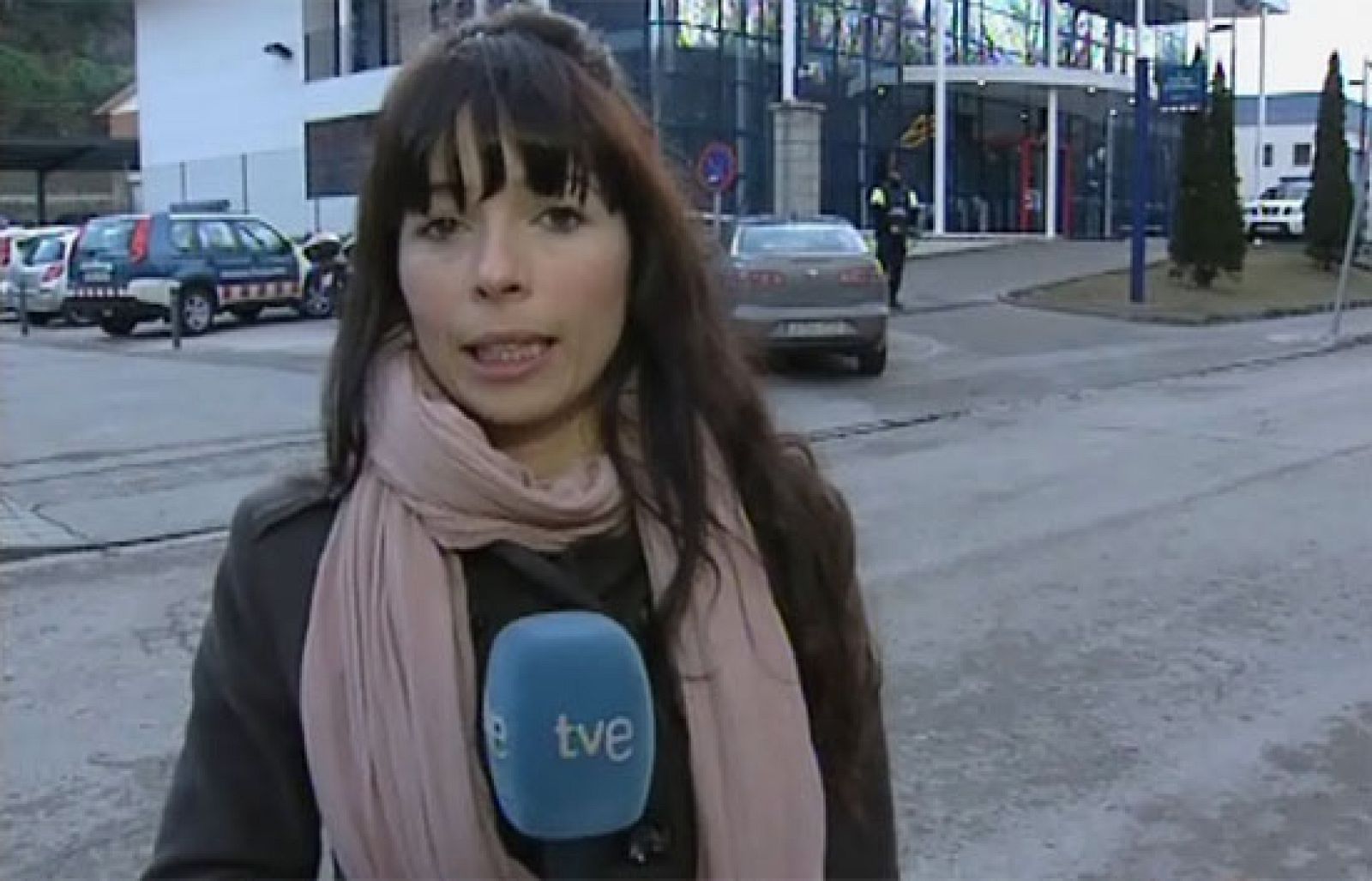 Detienen a dos presuntos etarras en un control rutinario en Girona | Ver