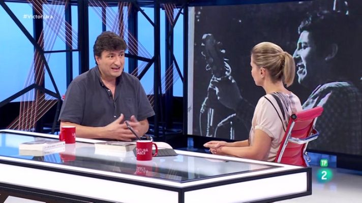 La aventura del Saber - Mario Amorós. La vida es eterna. Biografía de Víctor Jara