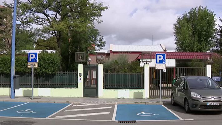 Telediario 1 - Olvidan a un niño con autismo en un autobús escolar en Leganés