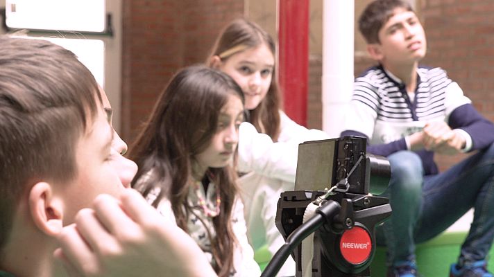 Salto del Eje - Cortometraje Baztertuak (Los rechazados)