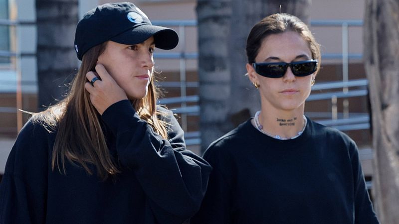 Mapi León y Patri Guijarro abandonan la concentración de España - Diario 24 | Ver