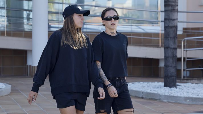 Telediario 1 - Las jugadoras de la selección llegan a un principio de acuerdo con la RFEF, pero Mapi León y Patri Guijarro abandonan la concetración