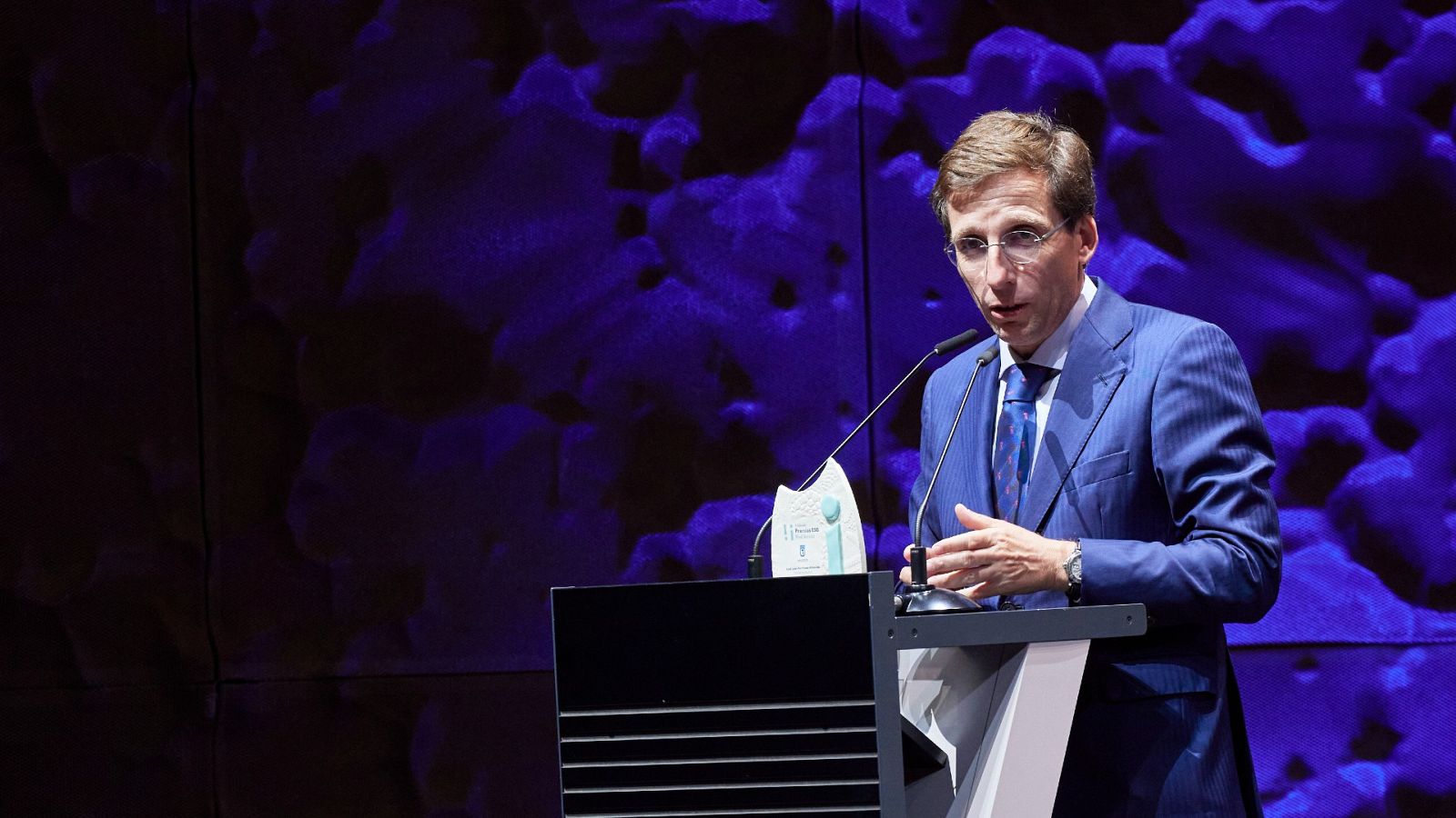 Almeida apela a que los diputados voten a Feijóo en la investidura por el "interés general"