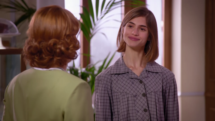 Salón de té La Moderna - Marta busca trabajo en el Salón de té La Moderna