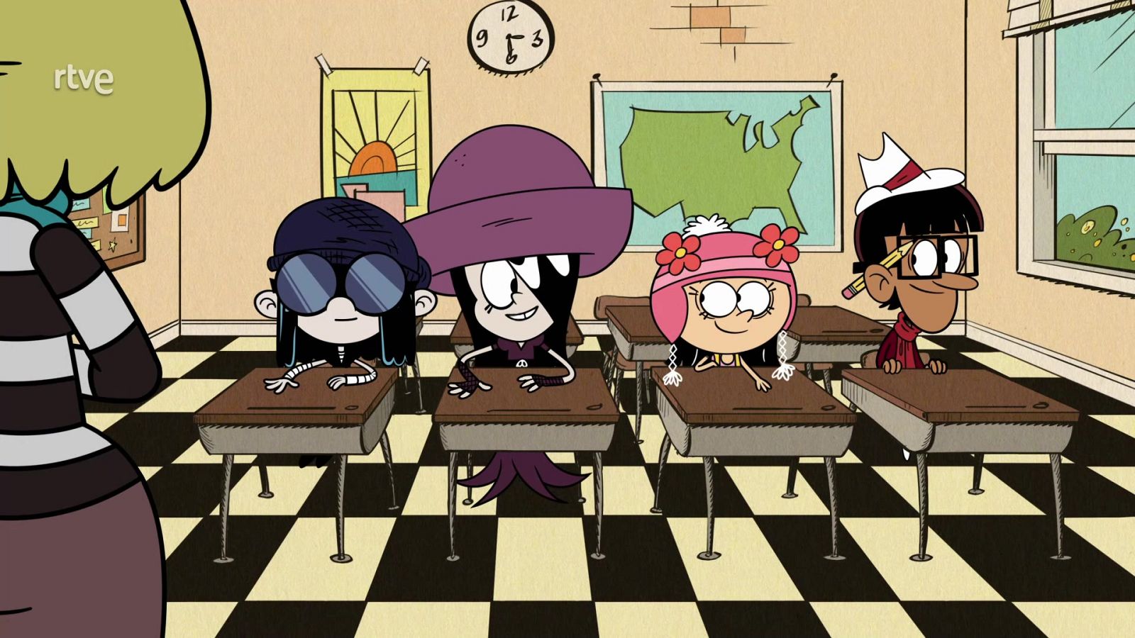 Elegidos para la escritura - Una casa de locos | Ver