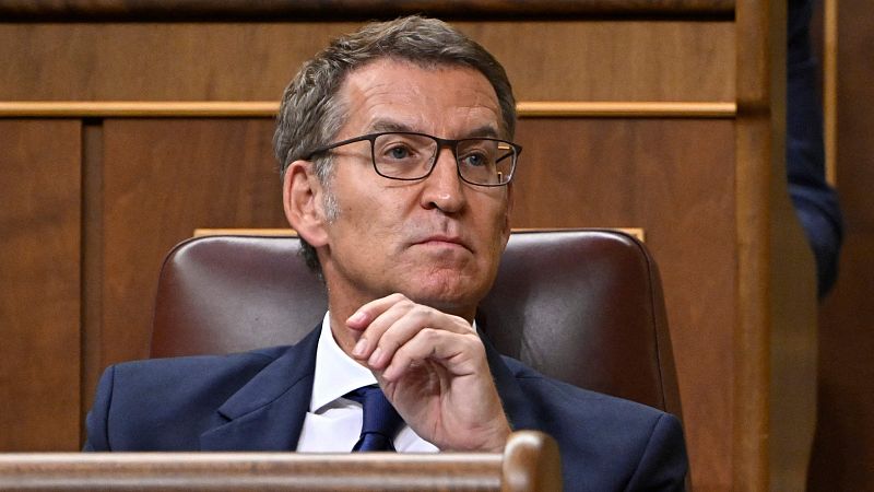 Feijóo afea a Sánchez que no le haya dado la réplica: "Hoy el PSOE ha llegado al cenit de su desprestigio como partido histórico"