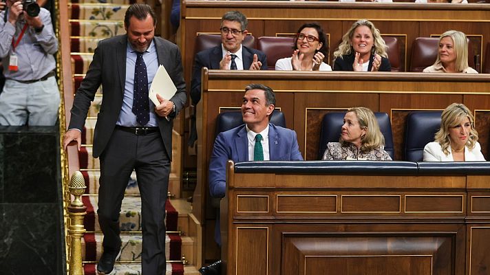 Telediario 2 - De la sorpresa por la no intervención de Sánchez al "mogollón" de Feijóo: las imágenes de la jornada en el Congreso