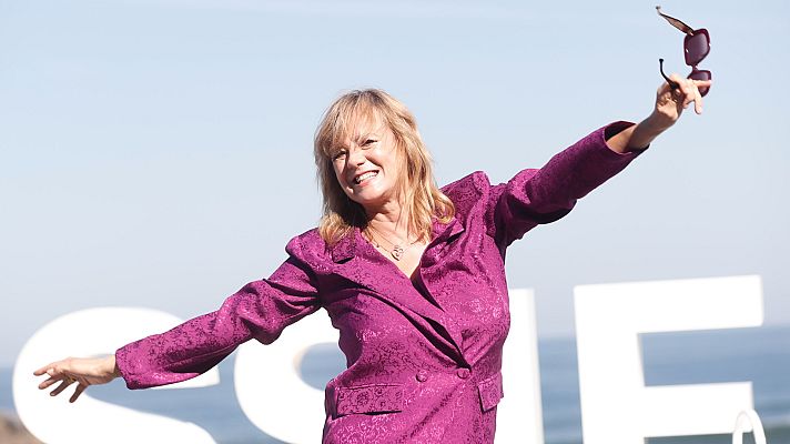 Telediario 1 - Llega a San Sebastián 'La ternura'