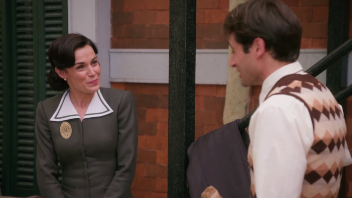 Salón de té La Moderna - Teresa busca un acercamiento con Miguel