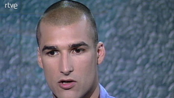 Cerca de ti (Biografía) - Tomás Jofresa