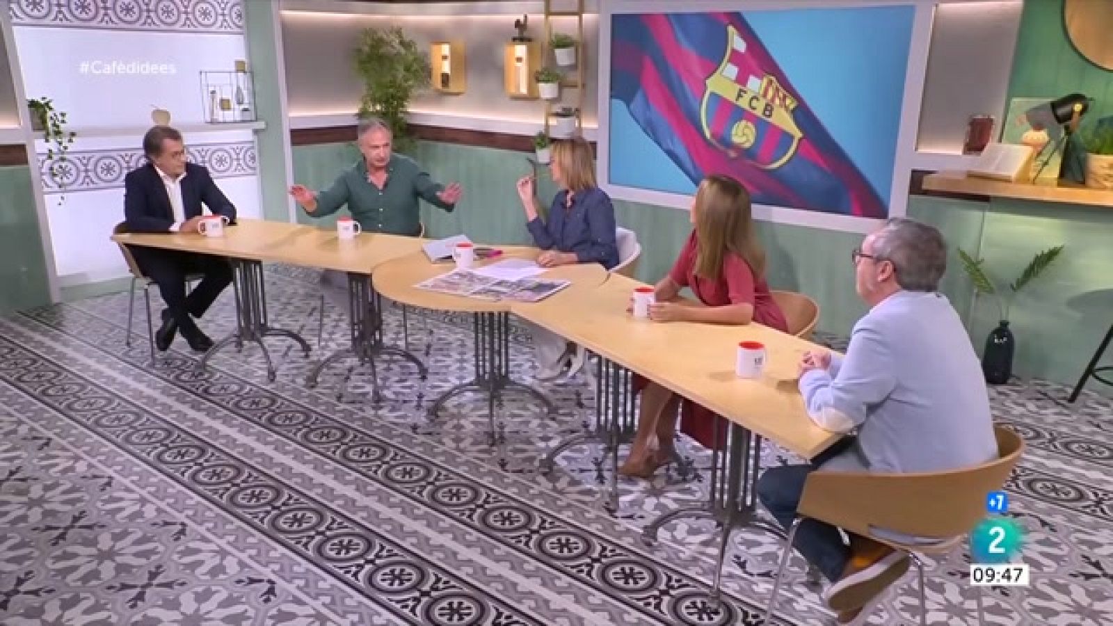 Antoni Castellà, mòbils a les aules i cas Negreira