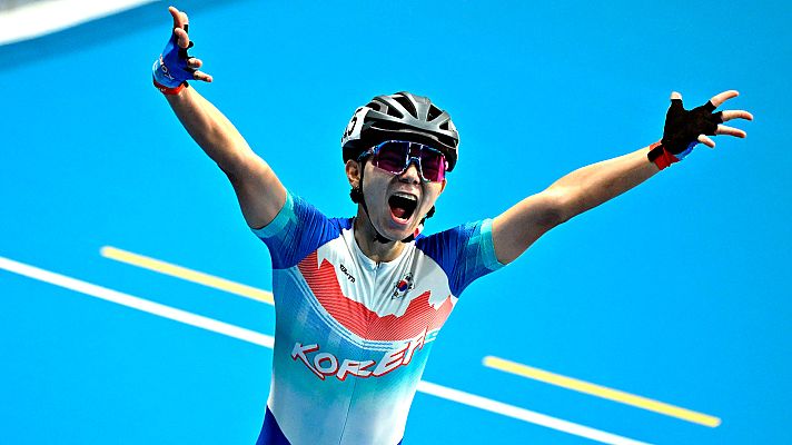 Telediario 1 - La rocambolesca historia del patinador coreano Jung Cheol Won