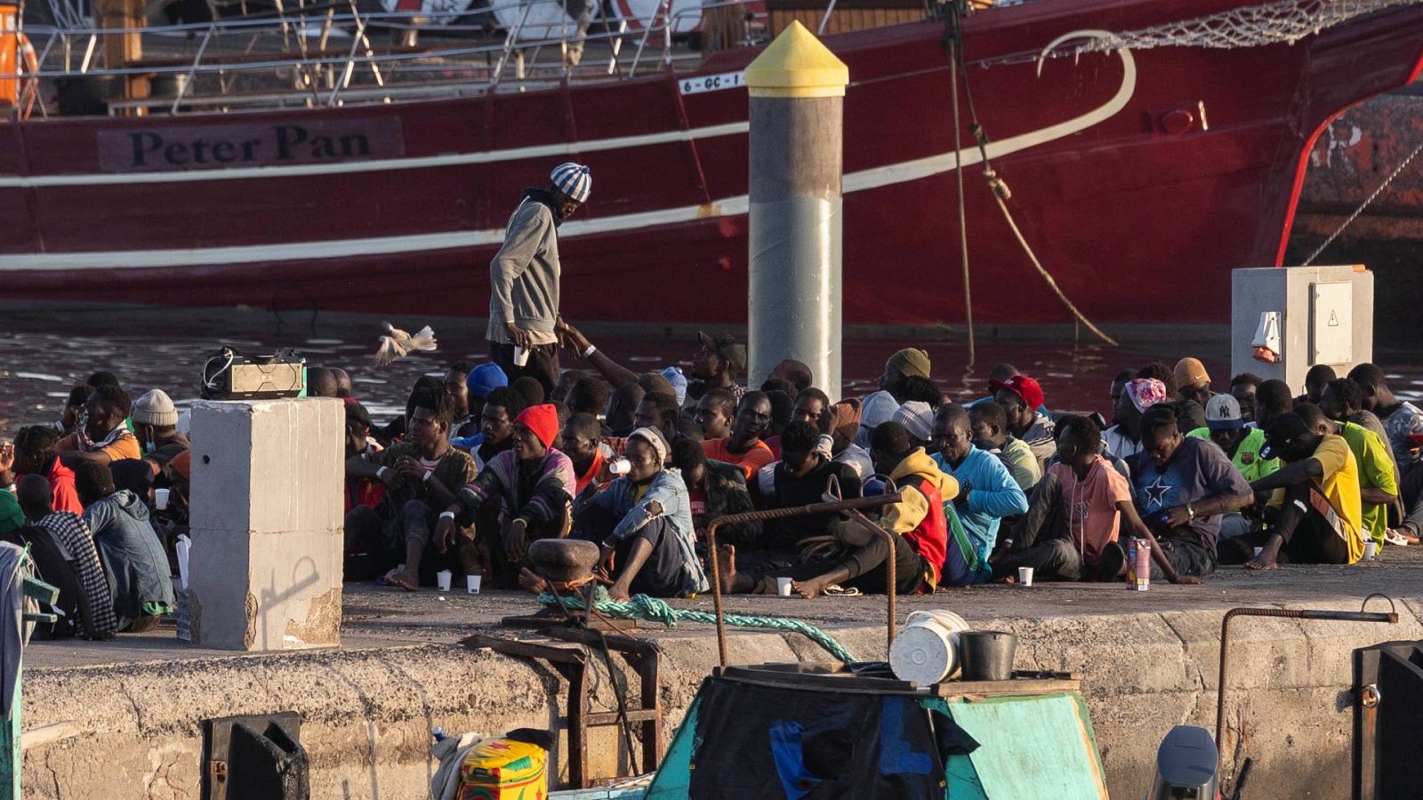 Alpidio Armas, presidente del Cabildo de El Hierro: "Nunca antes habíamos visto una afluencia tan importante de migrantes"