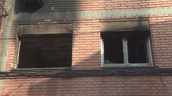 L'Informatiu - Un nadó en estat crític arran d'un incendi d'habitatge