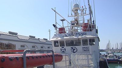 L'acord de la UE sobre crisis migrat�ries desprotegix a les ONG que rescaten migrants en alta mar