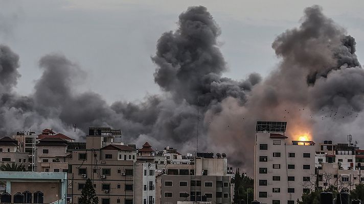 Telediario 2 - El mundo árabe quiere un alto el fuego rápido en la guerra entre Israel y Hamás