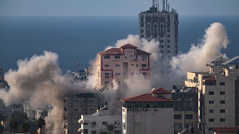 Israel ataca 300 objetivos en Gaza mientras aumentan las víctimas | Ver