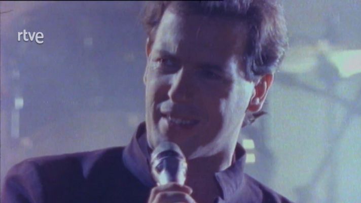 Música en el Archivo de RTVE - Carlos Mata cantando