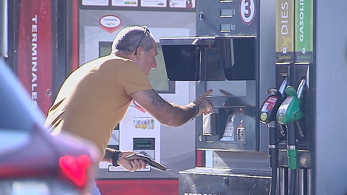 L'informatiu - Comunitat Valenciana - El encarecimiento de los carburantes y de la electricidad provoca el aumento del IPC