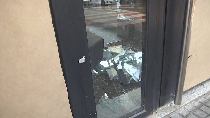 L'Informatiu - Nit d'aldarulls a la festa major de Sant Feliu de Llobregat