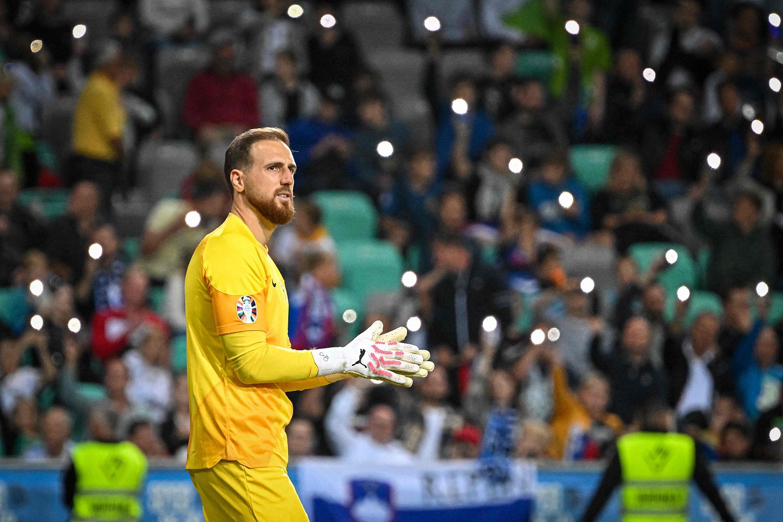 Oblak, cerca de jugar su primer gran torneo con Eslovenia tras la victoria ante Finlandia