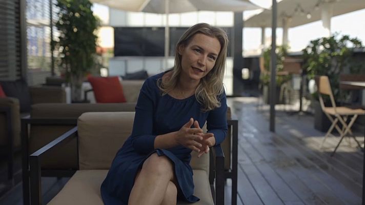 Página Dos - "Libre": El desafío de crecer en el fin de la historia