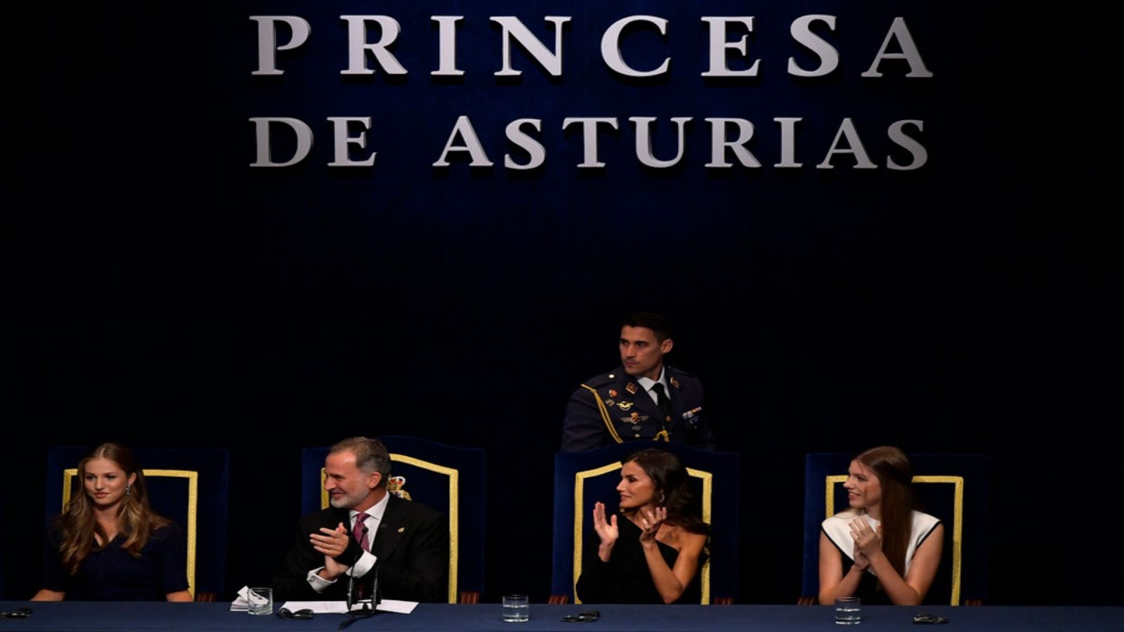 Telediario 2 en cuatro minutos - 20/10/23 - RTVE.es | Ver