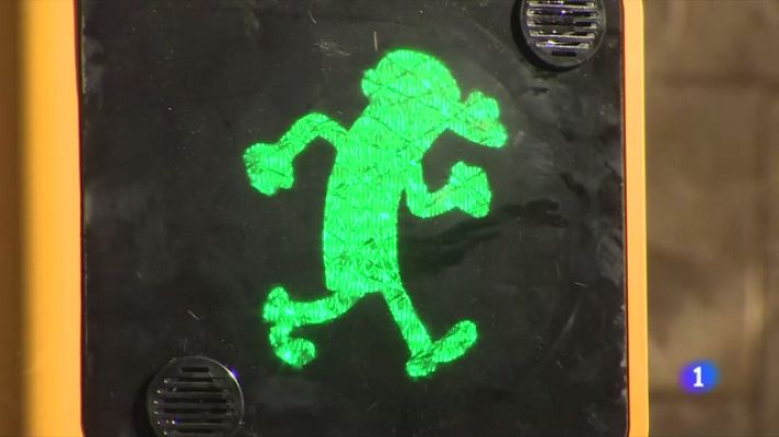 L'Informatiu - Mortadel·lo i Filemó regulen el trànsit a Barcelona