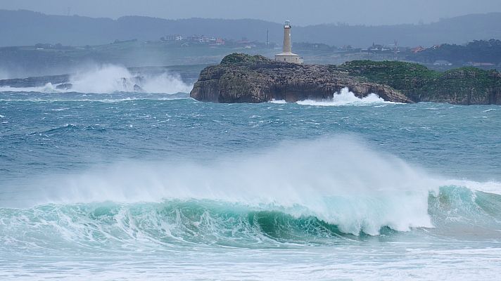 El tiempo - Fuerte viento en el Cantábrico e intervalos nubosos en la Península y Baleares