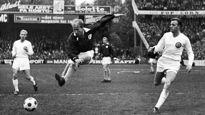 Telediario Fin de Semana - Así jugaba Bobby Charlton: el líder de la Inglaterra campeona del mundo