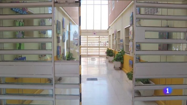 Telediario Fin de Semana - Centros de menores y reinserción