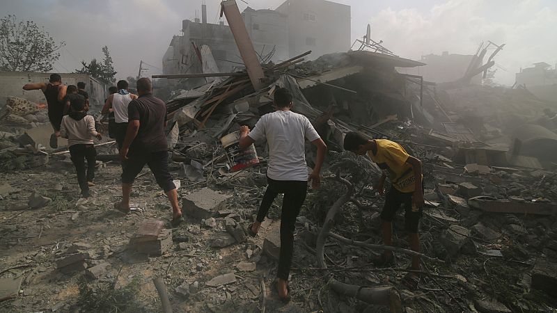 Intesos y continuos bombardeos israelíes en Gaza durante todo el día