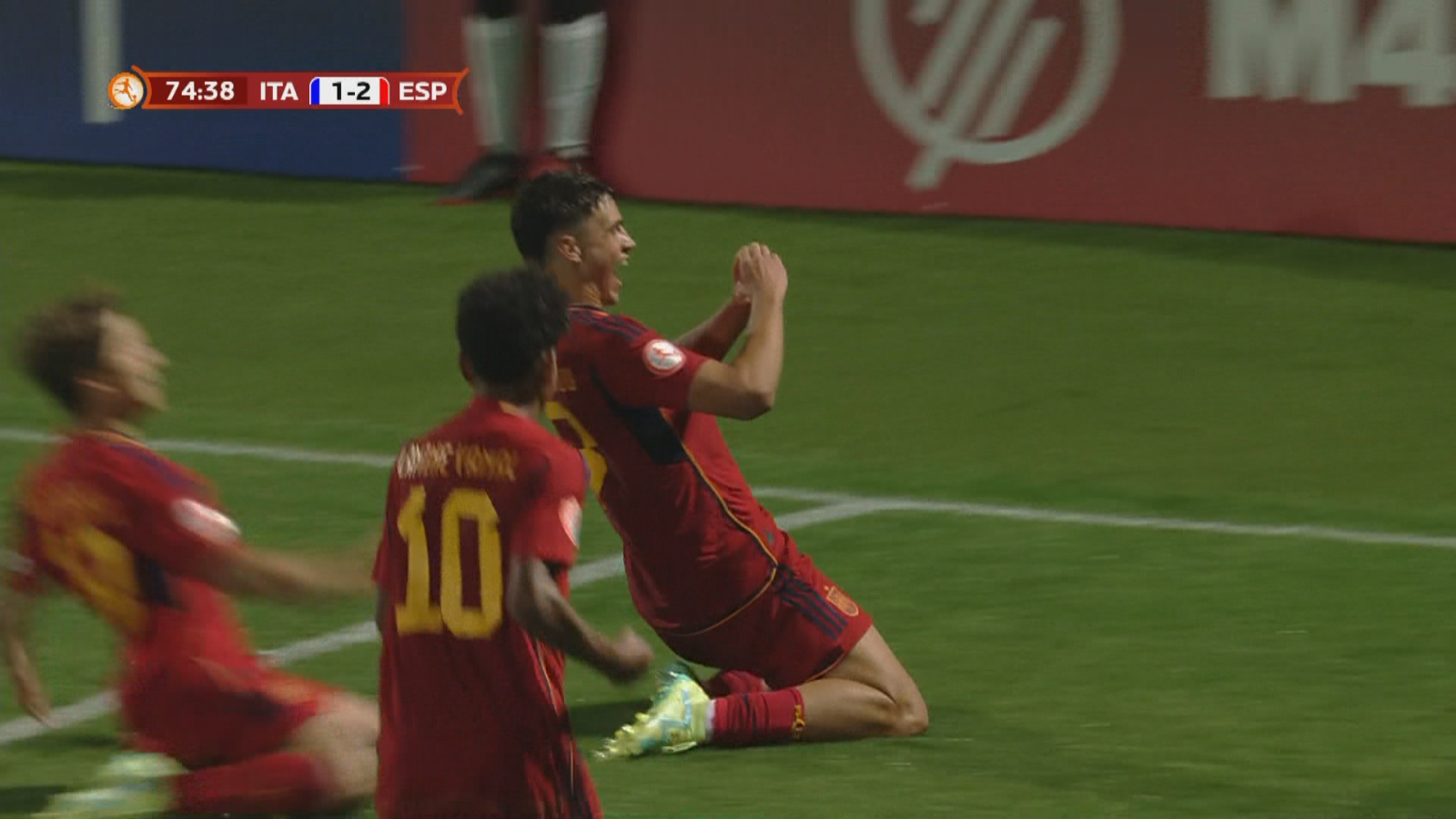 Marc Guiu, la nueva perla de 'La Masía' que ya goleaba este verano con las categorías inferiores de España