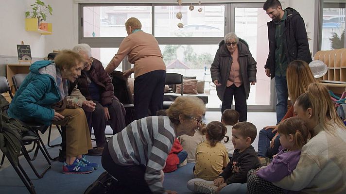 De seda y hierro - Palabras mayores - Lengua de signos