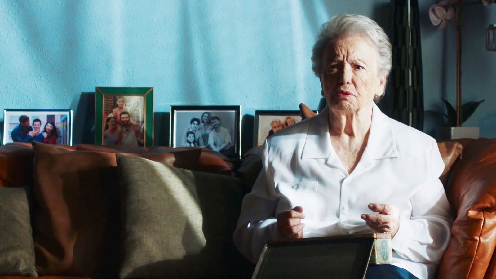 Cuéntame cómo pasó - Así comienza el capítulo 408 de 'Cuéntame': Inés. La duda