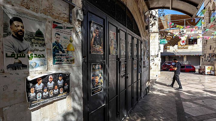 Telediario 1 - TVE en el campo de refugiados de Balata en Nablus: las milicias palestinas vigilan cualquier entrada