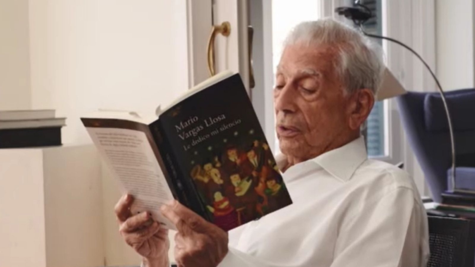 Vargas Llosa y su novela de despedida: 'Le dedico mi silencio' | Ver