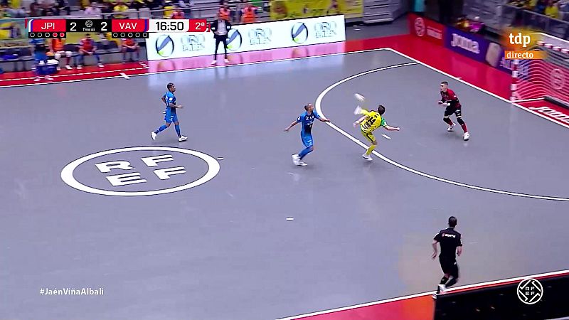 Gol de karateca de Alan Brandi en el Ja�n - Vi�a Albali