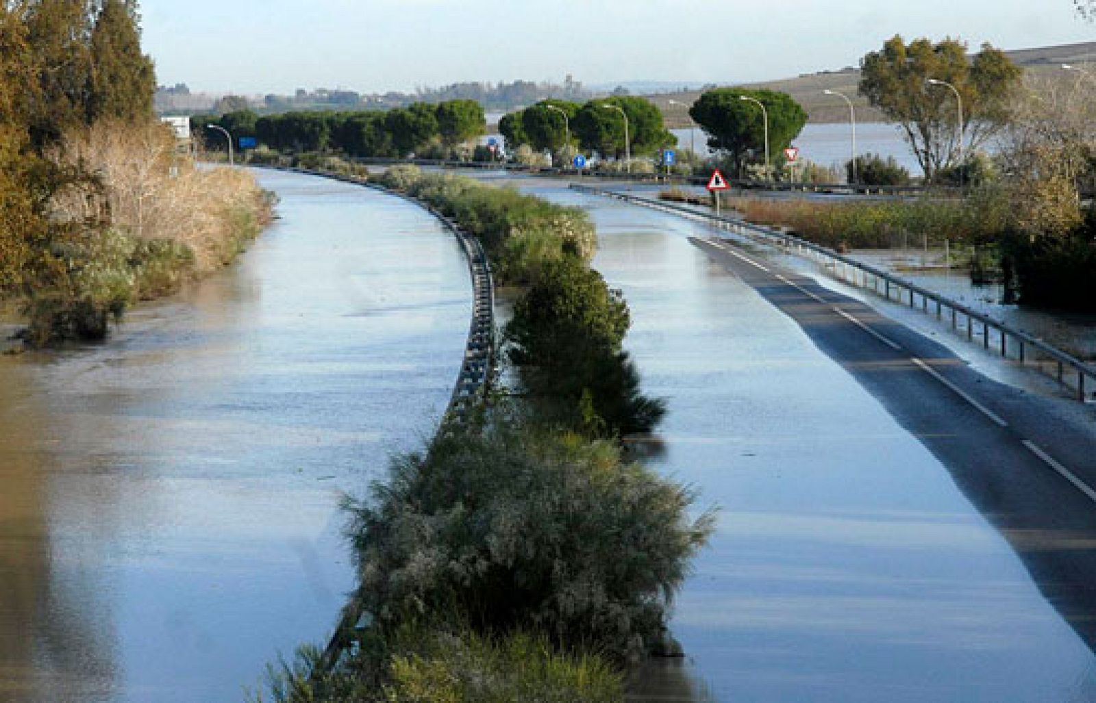 Restablecida la circulación ferroviaria entre Sevilla y Cádiz