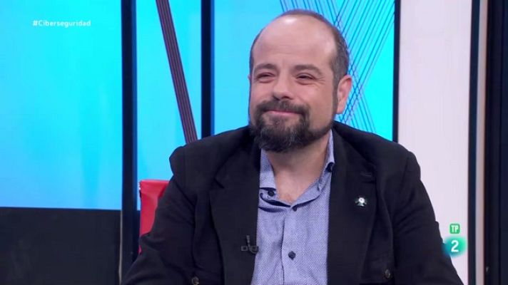 La aventura del Saber - Lorenzo Martínez. Fraudes a través de internet y del móvil