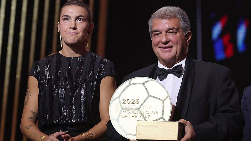 El Barcelona, mejor club femenino del 2023; recogen el premio Joan Laporta, Jonatan Giráldez y Patri Guijarro -- Ver ahora