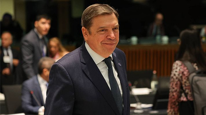  - Luis Planas, ministro de Agricultura: "Estamos trabajando para concretar un Gobierno de futuro"