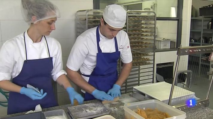 L'Informatiu - El Gremi de Pastisseria de Barcelona calcula que es vendran unes 250 tones de panellets a Catalunya