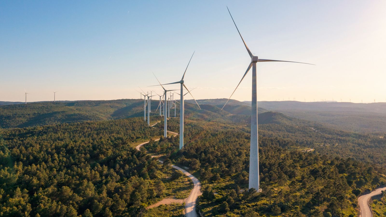 Una segunda vida para las palas de los aerogeneradores que se retiran | Ver