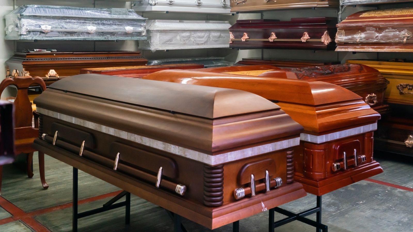 El sector funerario, un negocio que emplea a más de 12.000 personas en España | Ver